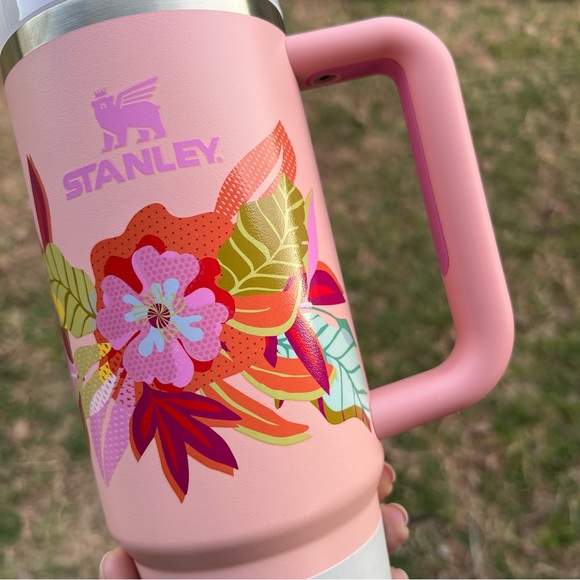 NWT Floral Stanley Quencher Tumbler 2.0 30oz 2024 Mothers Day Release - Picture 2 of 6